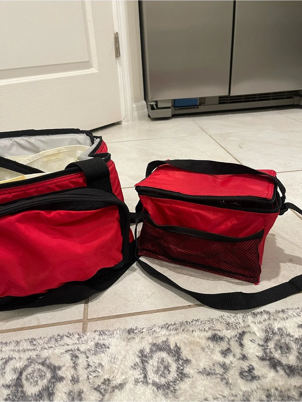Red Insulated Lunch Bag Set